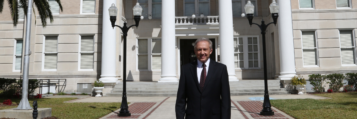 Attorney Dean Burnetti of Dean Burnetti Law, Polk's Leading Accident Injury Attorneys Attorney Dean Burnetti of Dean Burnetti Law, Polk's Leading Accident Injury Attorneys